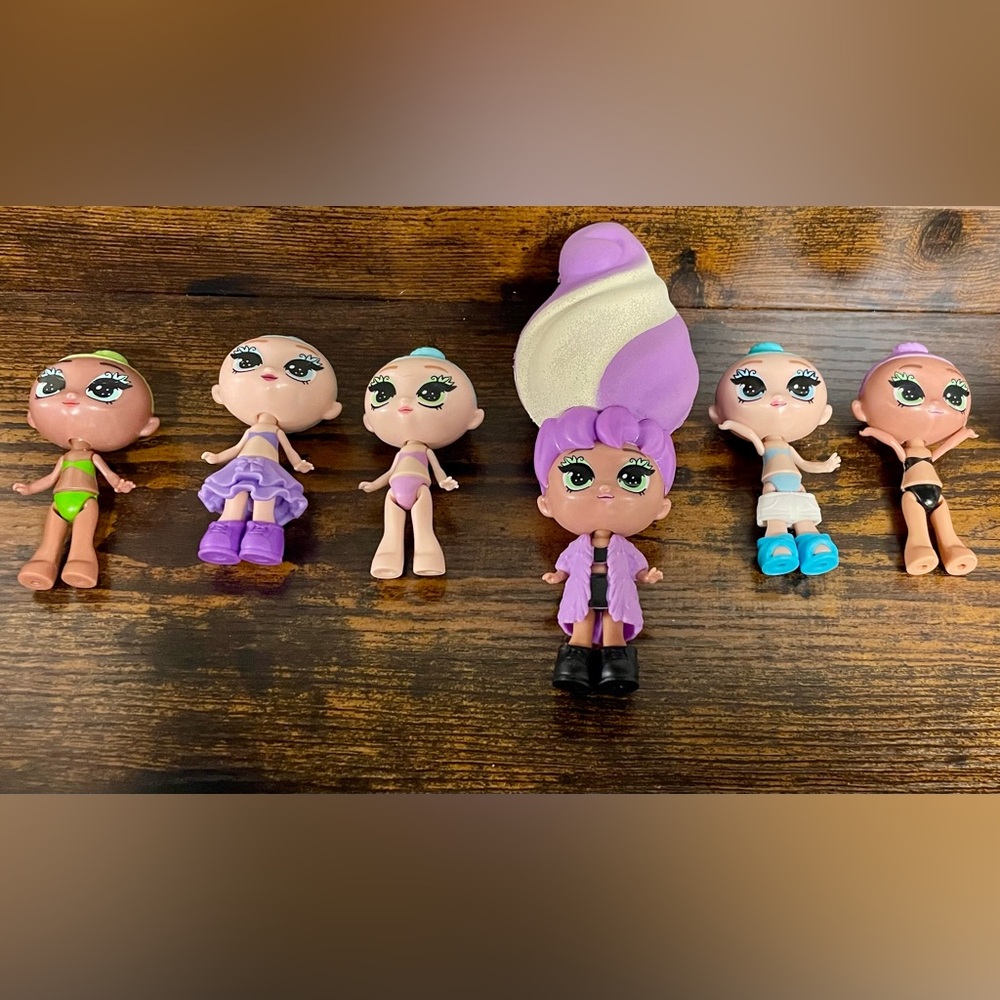 Blume Surprise Dolls / Lot of 6 - Picture 1 of 2
